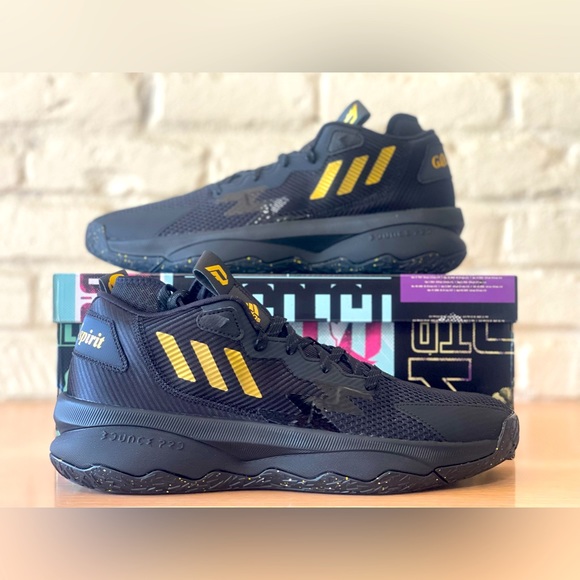 Adidas DAME 8 Damian Lillard Shoes Men’s Sizes Black Basketball Sneaker GY2774 - Picture 1 of 12